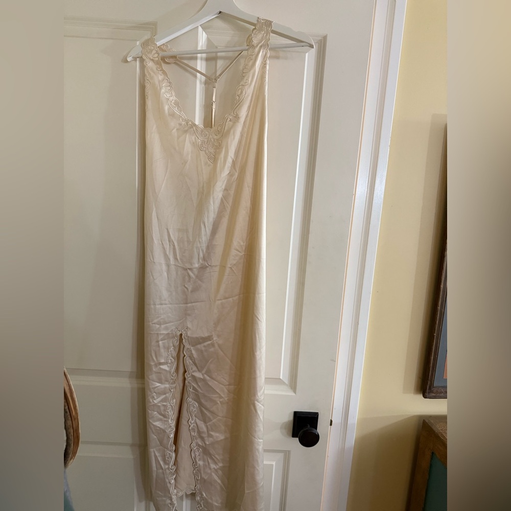 Zara Cream Lace-Detail Slip open back